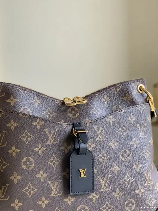WIS MM ODÉON VUITTON LOUIS 0704